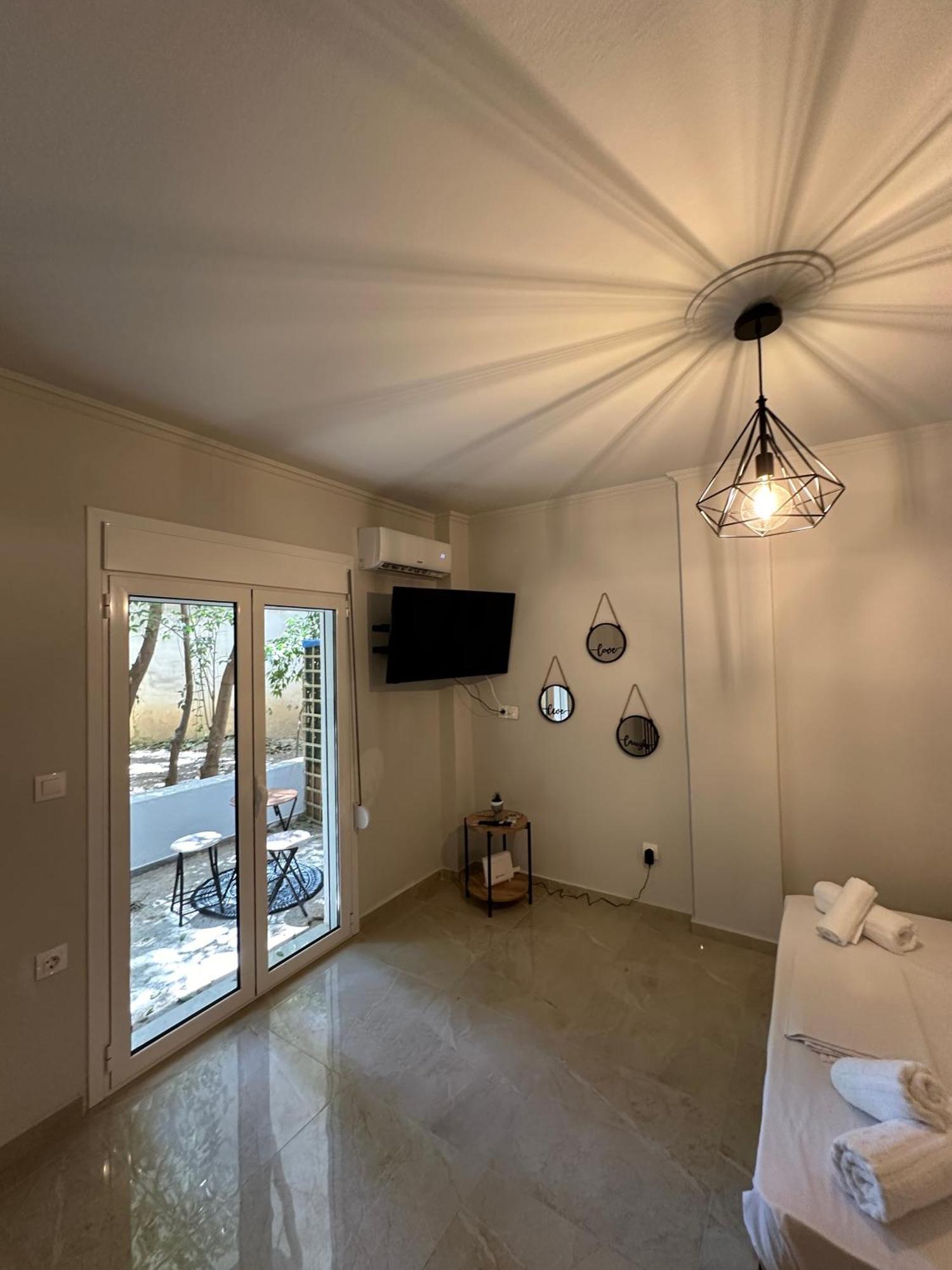 Just For Two Apartment